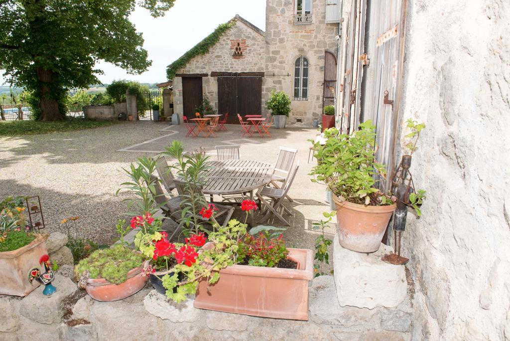 Au Bonheur D'Alphonse Bed & Breakfast Lusignan-Petit Luaran gambar